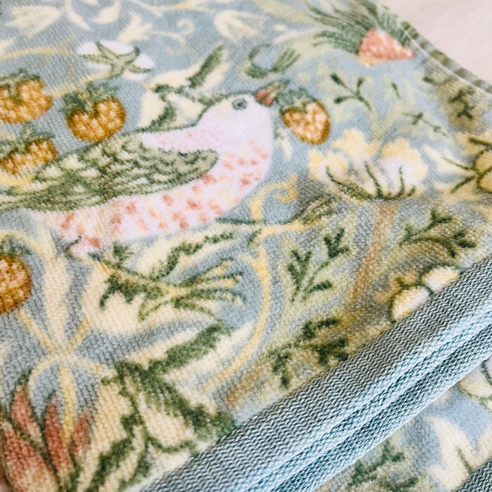 William Morris Strawberry Thief Cotton Hand Towel Set Blue Sage Green 2pc NWOT